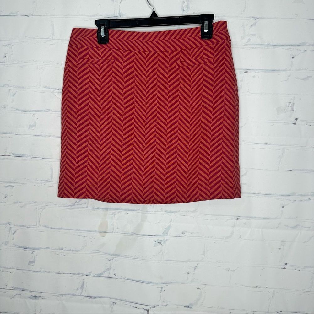 Loft size 6 skirt‎